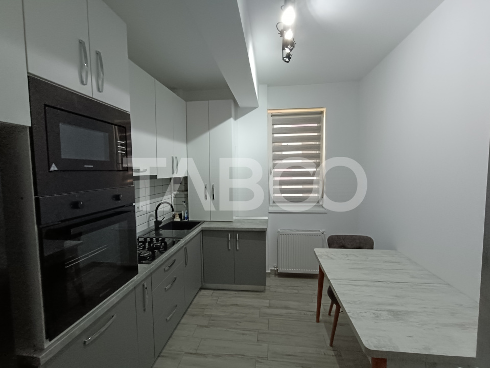 Apartament modern 3 camere 2 bai parcare inclusa zona Turnisor 