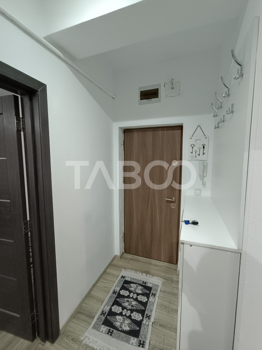 Apartament modern 3 camere 2 bai parcare inclusa zona Turnisor 