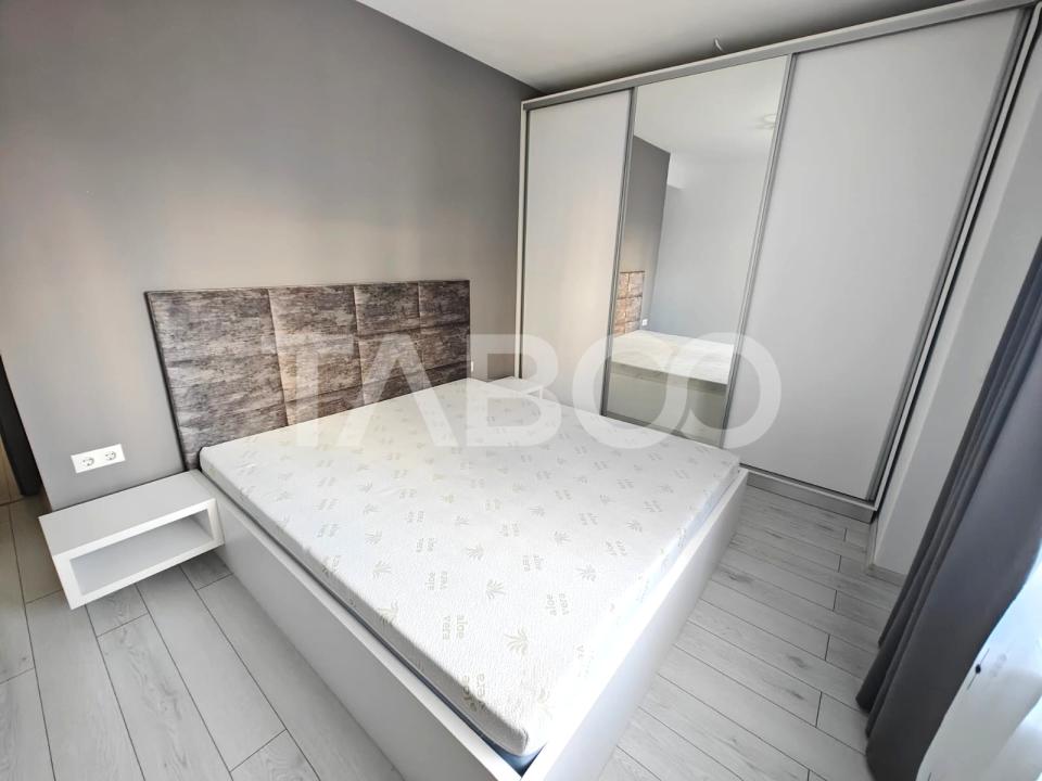 Apartament modern 3 camere - mobilat si utilat - balcon si parcare