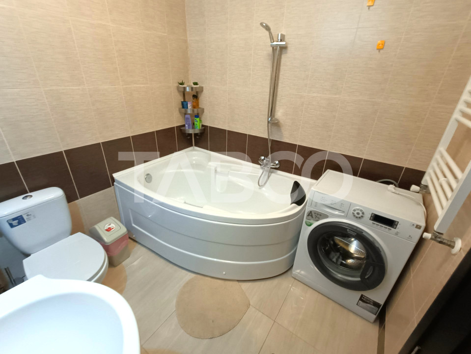 Apartament modern cu 2 camere decomandate si loc de parcare