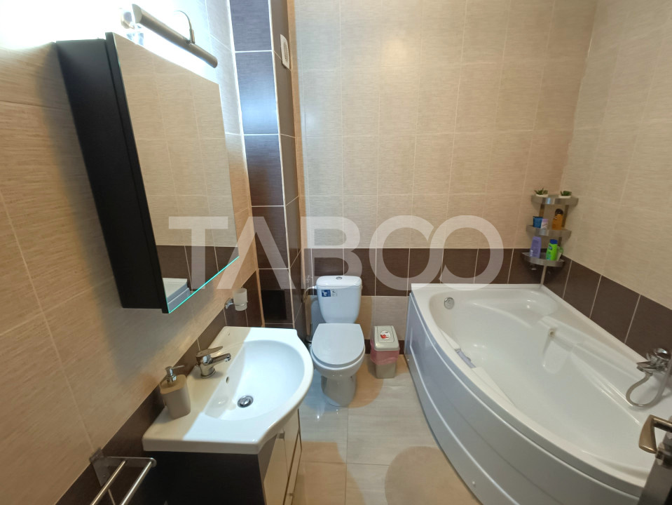 Apartament modern cu 2 camere decomandate si loc de parcare - etaj 2