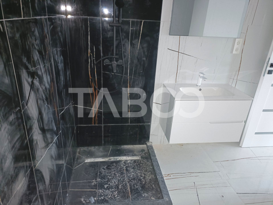 Apartament modern cu 3 camere 2 balcoane si parcare - bloc cu lift