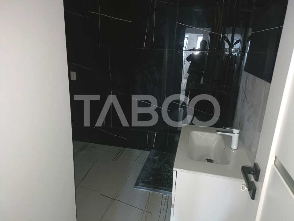 Apartament modern cu 3 camere 2 balcoane si parcare - bloc cu lift