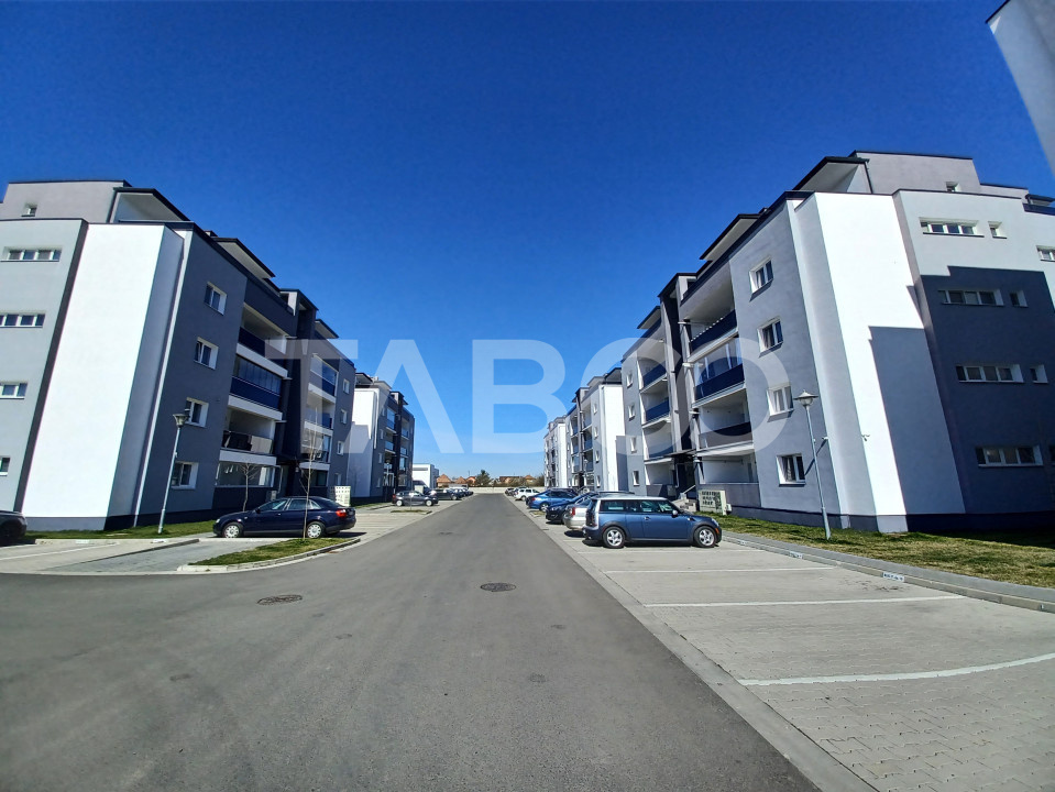 Apartament modern cu 3 camere balcon si loc de parcare Kogalniceanu