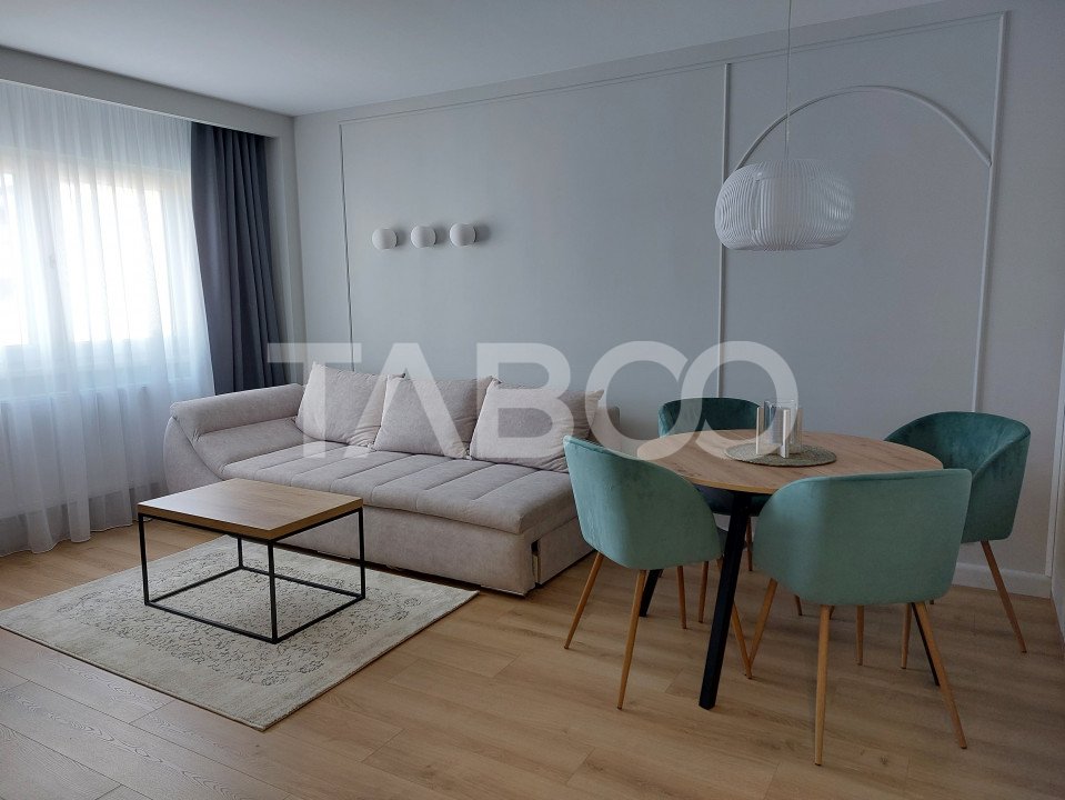 Apartament modern de inchiriat 2 camere etaj 2 balcon Piata Noua 