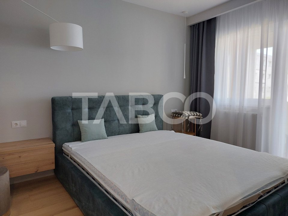Apartament modern de inchiriat 2 camere etaj 2 balcon Piata Noua 