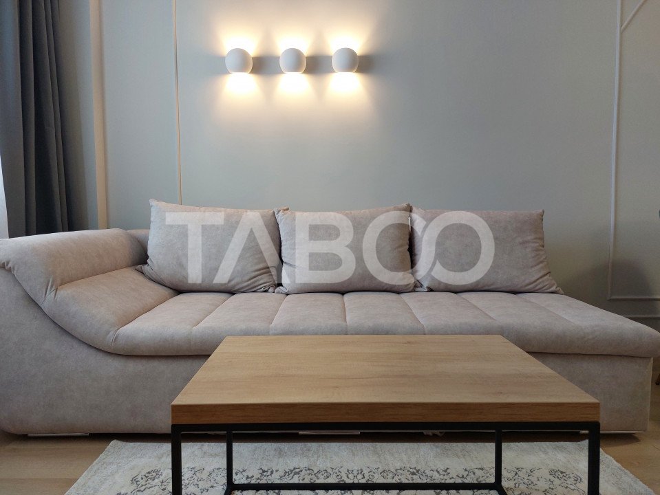 Apartament modern de inchiriat 2 camere etaj 2 balcon Piata Noua 