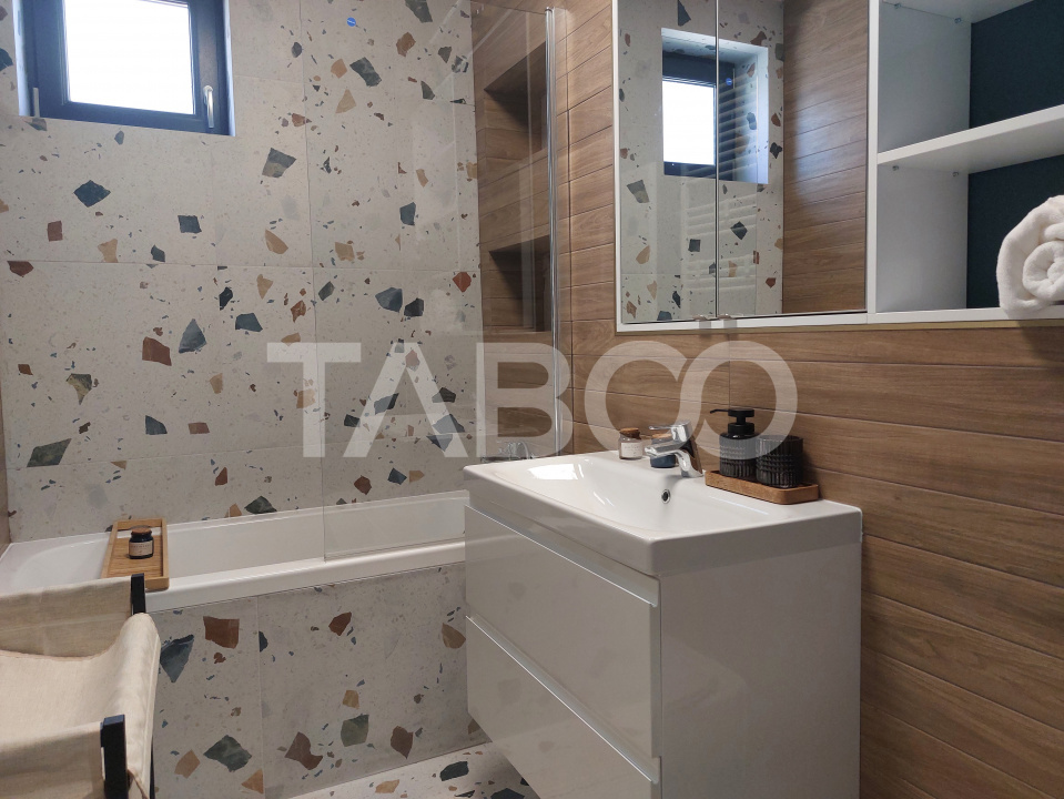 Apartament modern de inchiriat 3 camere 2 bai 2 balcoane loc parcare