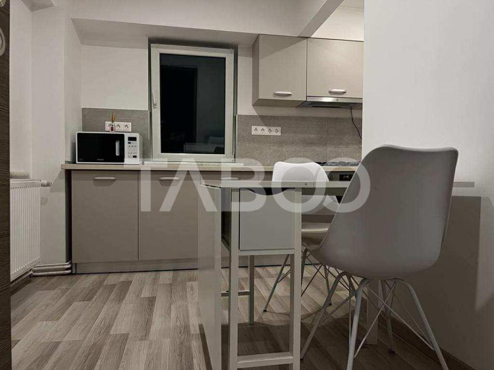 Apartament modern de inchiriat 3 camere etaj 1 Centru - Constitutiei