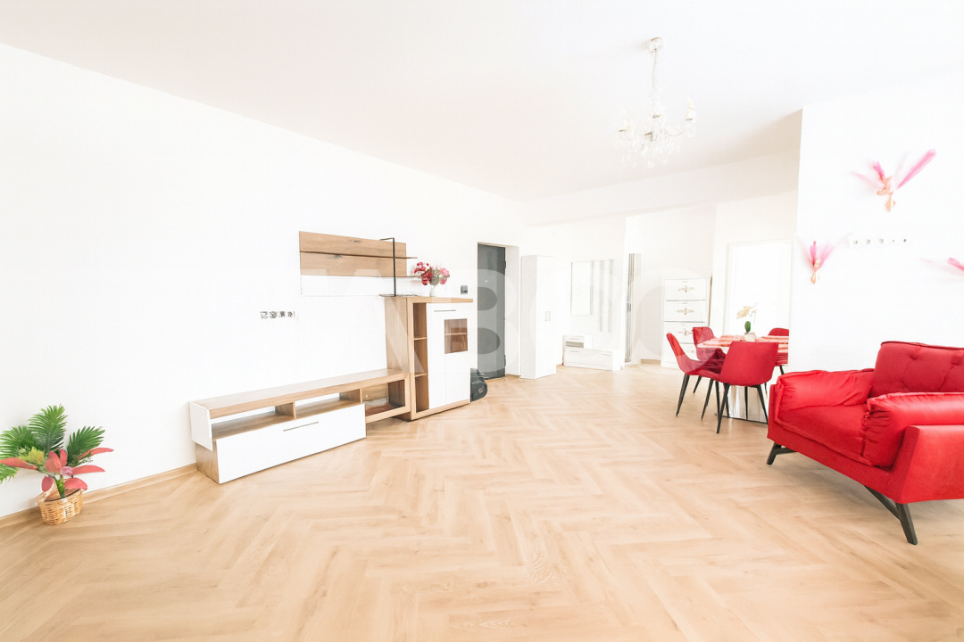 Apartament modern de inchiriat cu 3 camere 2 bai etaj 1 Nicovalei