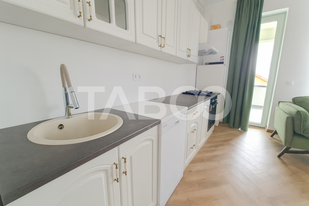 Apartament modern de inchiriat cu 3 camere 2 bai etaj 1 Nicovalei