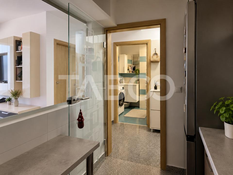 Apartament modern de vanzare 2 camere balcon lift  Doamna Stanca