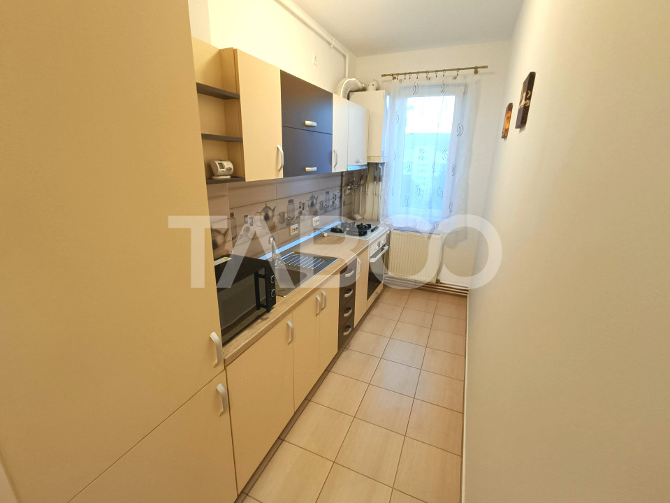 Apartament modern si calduros cu 2 camere si balcon zona Mihai Viteazu