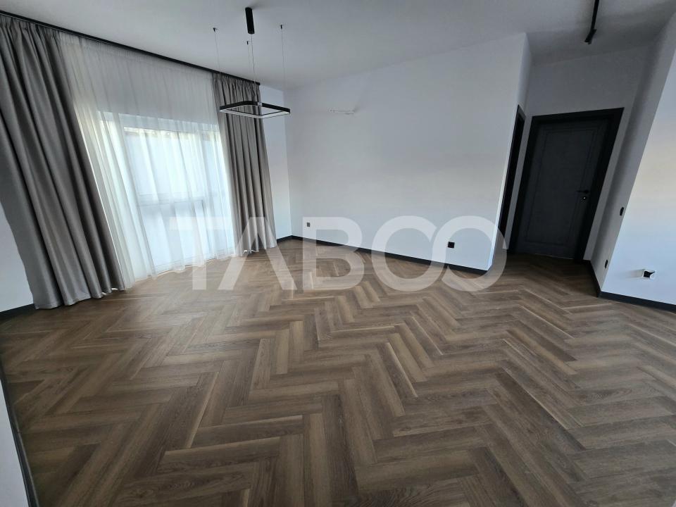 Apartament nou decomandat 3 camere balcon 2 locuri de parcare Turnisor
