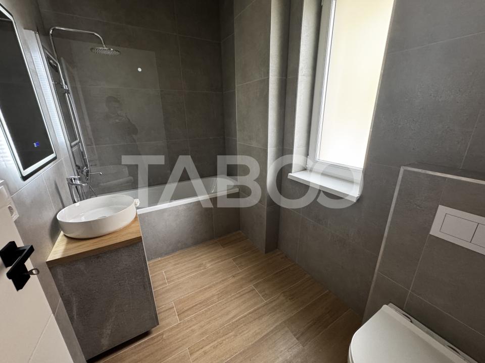 Apartament premium decomandat 3 camere 60 mpu balcon Sibiu Rahovei