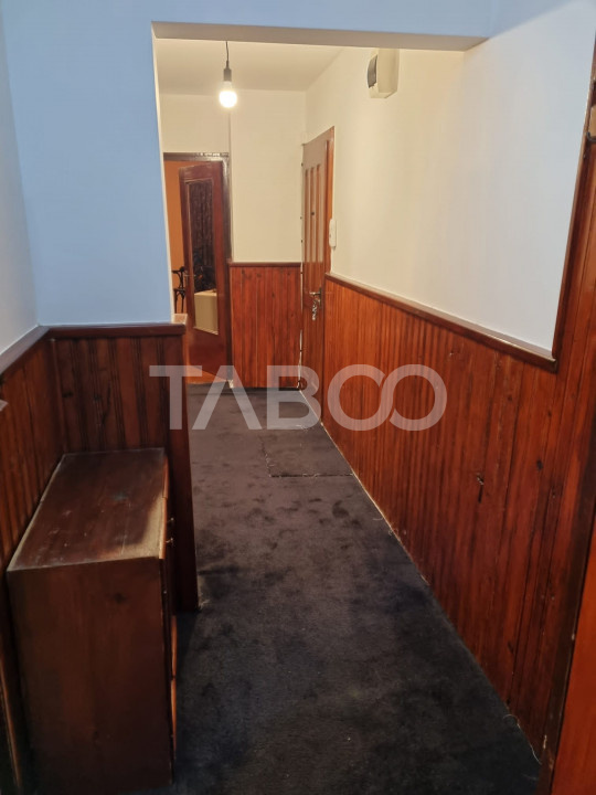 Apartament pretabil pentru afacerea ta 2 camere decomandat  Parter