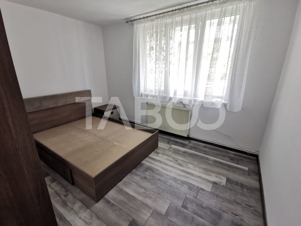Apartament recent renovat cu 2 camere de inchiriat in zana Rahovei