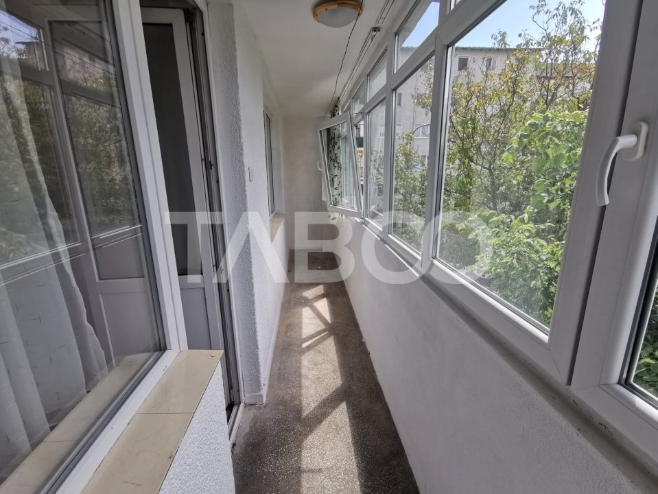 Apartament recent renovat cu 2 camere de inchiriat in zana Rahovei