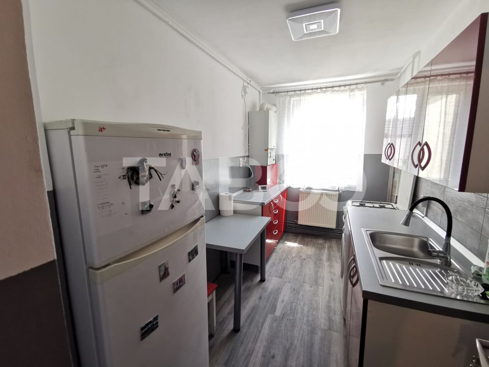 Apartament recent renovat cu 2 camere de inchiriat in zana Rahovei