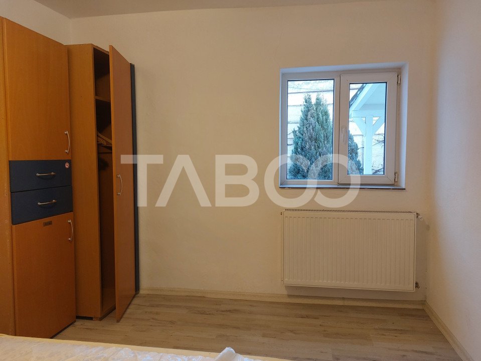 Apartament renovat 2 camere 40 mp 130 mp gradina Cisnadie