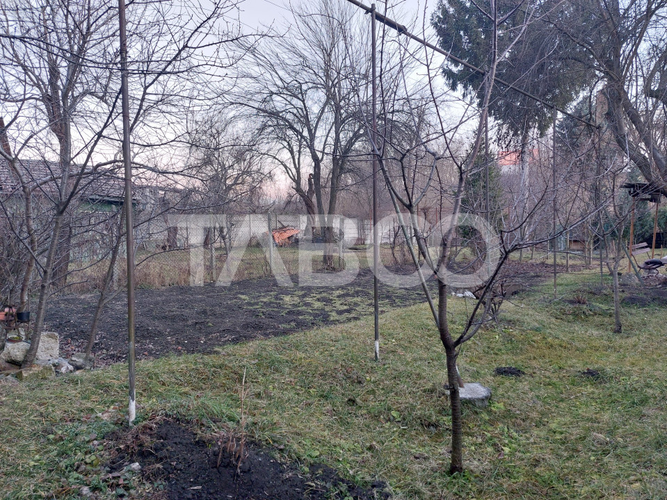 Apartament renovat 2 camere 40 mp 130 mp gradina Cisnadie