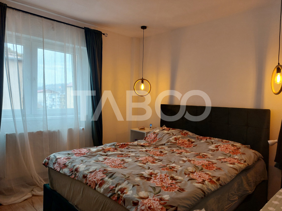 Apartament renovat 66 mp 3 camere 2 bai balcon pivnita Cisnadie