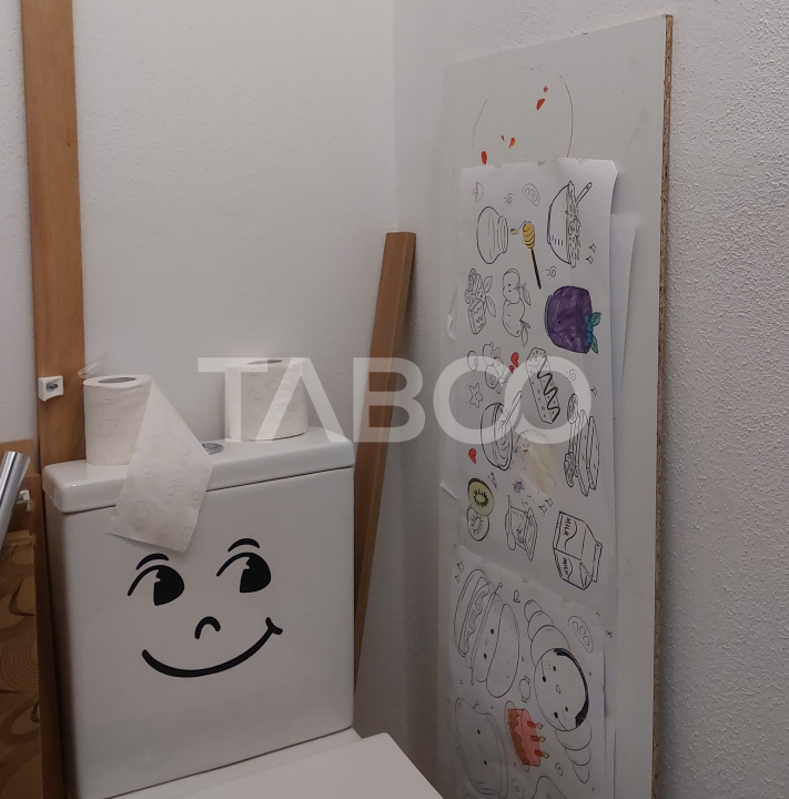 Apartament renovat 66 mp 3 camere 2 bai balcon pivnita Cisnadie