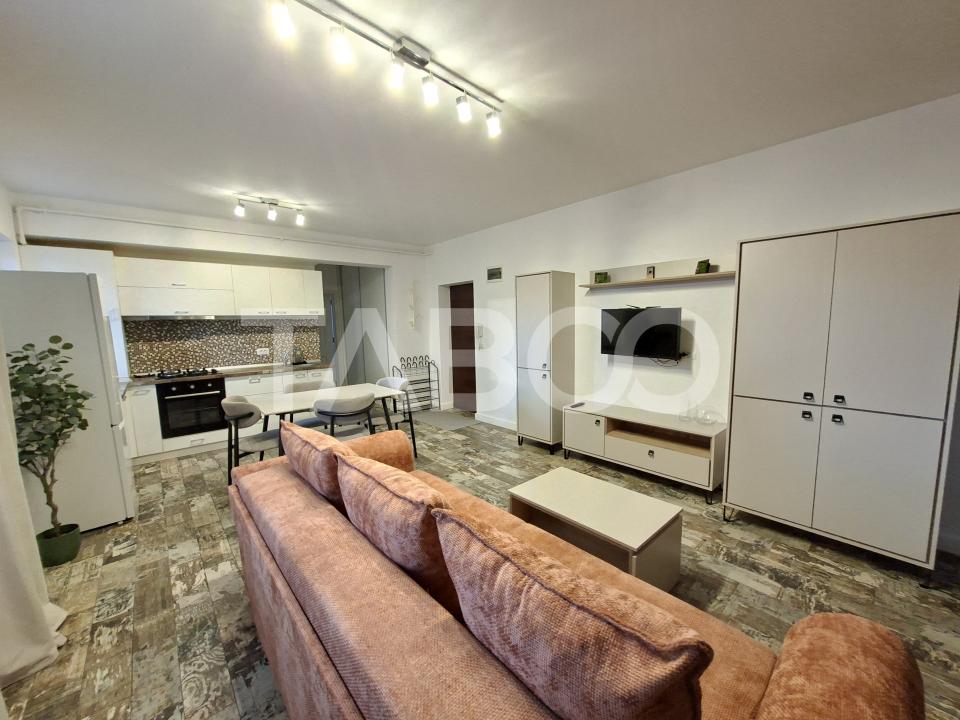 Apartament renovat cu 2 camere balcon si parcare zona Doamna Stanca