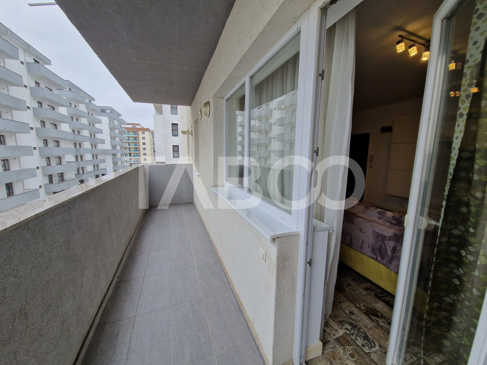 Apartament renovat cu 2 camere balcon si parcare zona Doamna Stanca