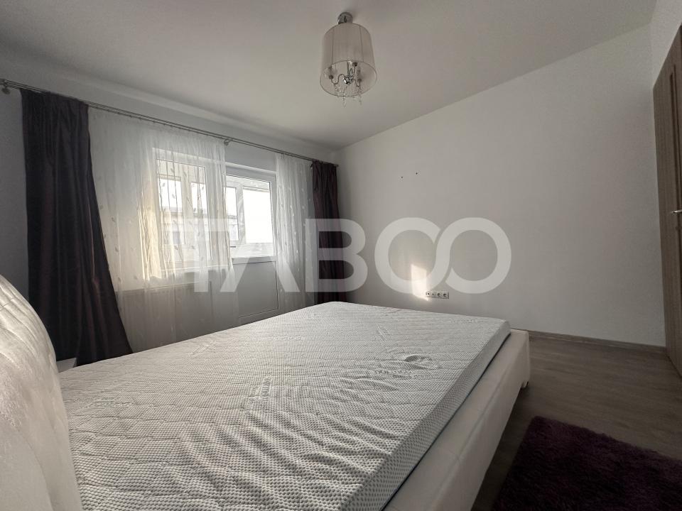 Apartament renovat de inchiriat 2 camere 2 balcoane Central Sibiu
