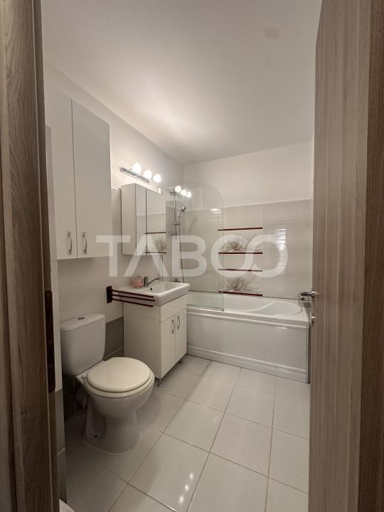 Apartament renovat de inchiriat 2 camere 2 balcoane Central Sibiu