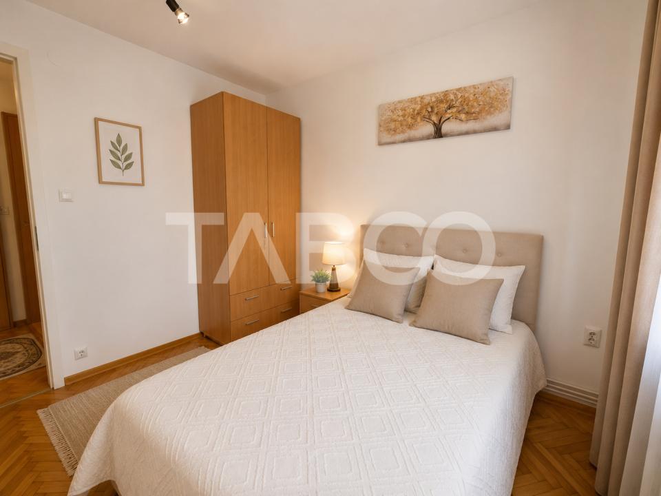 Apartament renovat de vanzare 3 camere balcon pivnita Mihai Viteazul