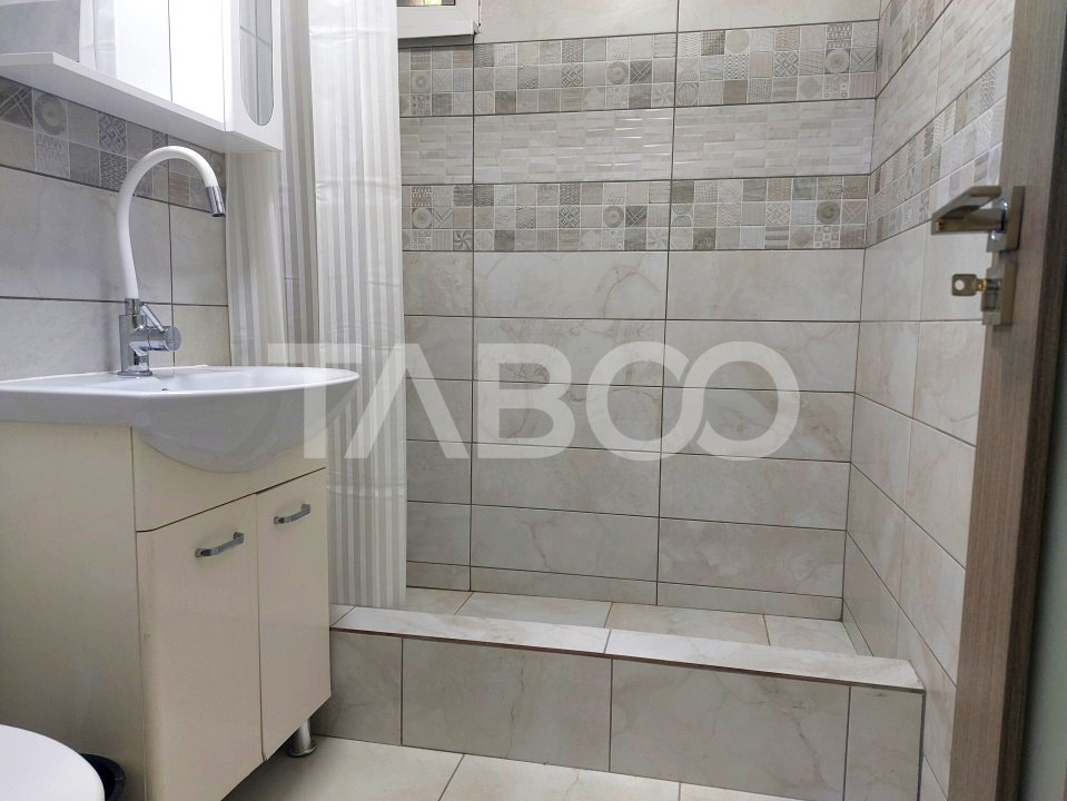 Apartament renovat recent 2 camere parter balcon zona Dioda Sibiu
