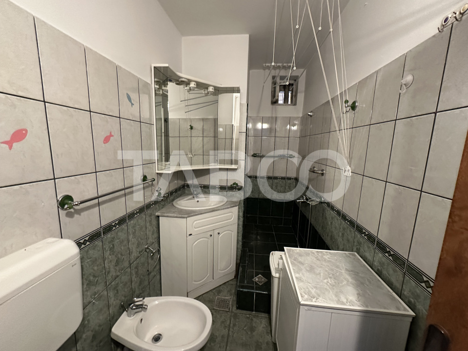 Apartament semidecomandat 2 camere complet mobilat si utilat