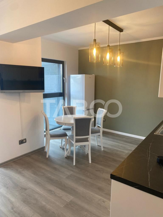 Apartament semidecomandat cu 2 camere de vanzare in West City Tower