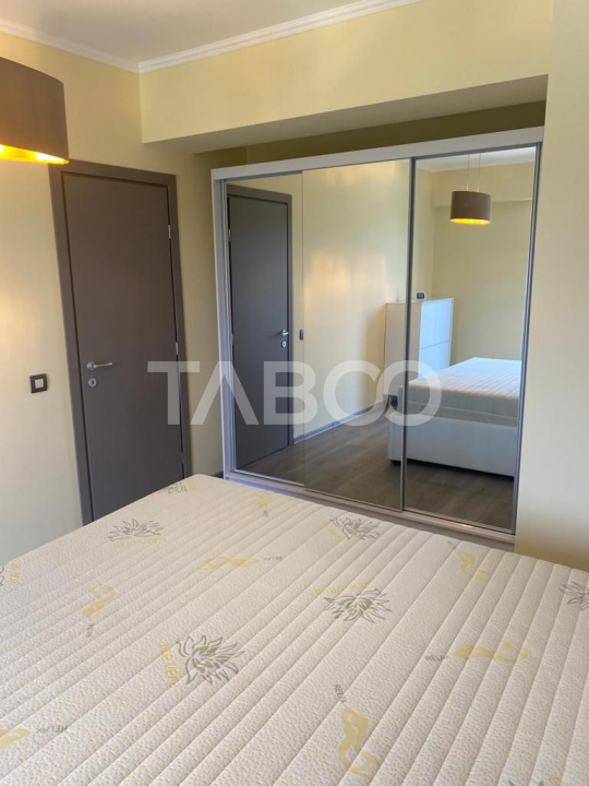 Apartament semidecomandat cu 2 camere de vanzare in West City Tower