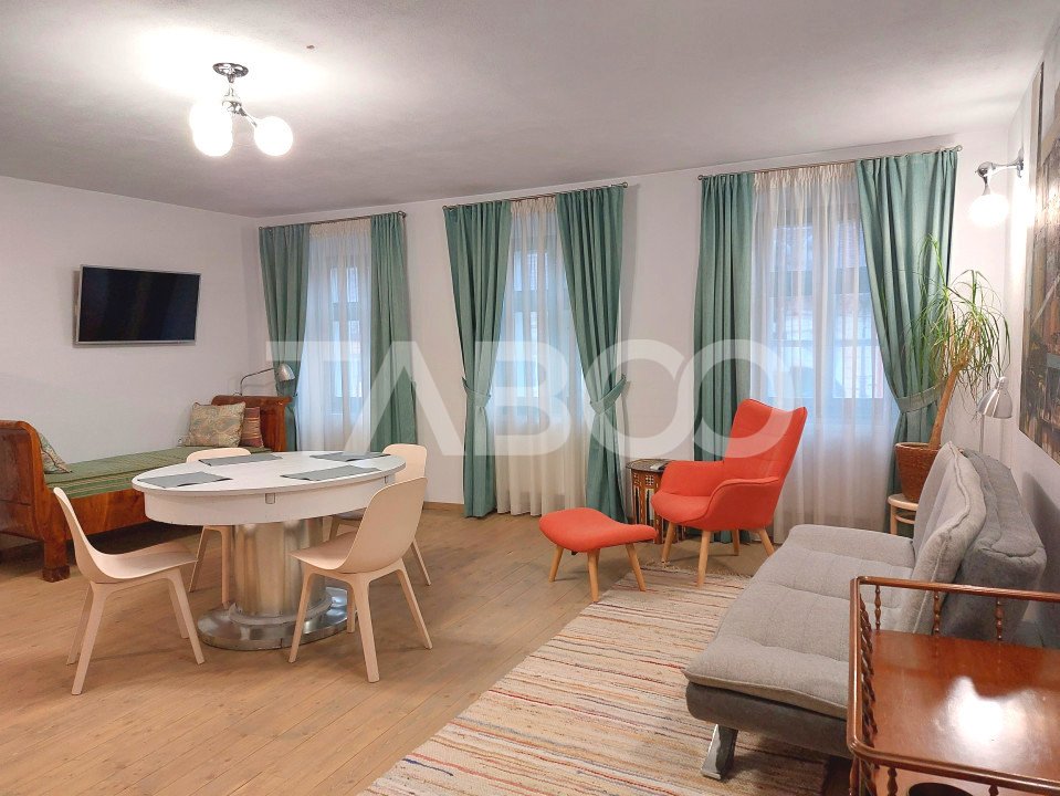 Apartament si Garsoniera la casa  4 camere 118 mpu central Cisnadie