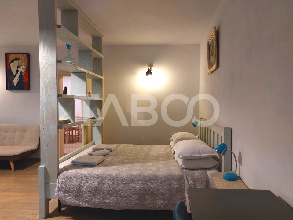 Apartament si Garsoniera la casa  4 camere 118 mpu central Cisnadie