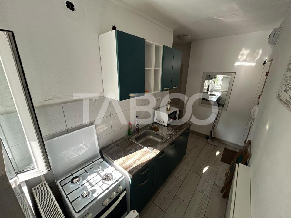 Apartament spatios 2 camere decomandat zona Mihai Viteazul