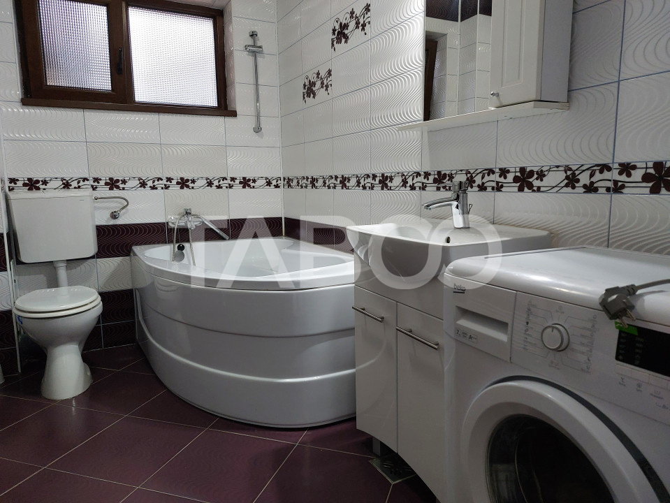 Apartament spatios 2 camere decomandate la VILA loc parcare Selimbar