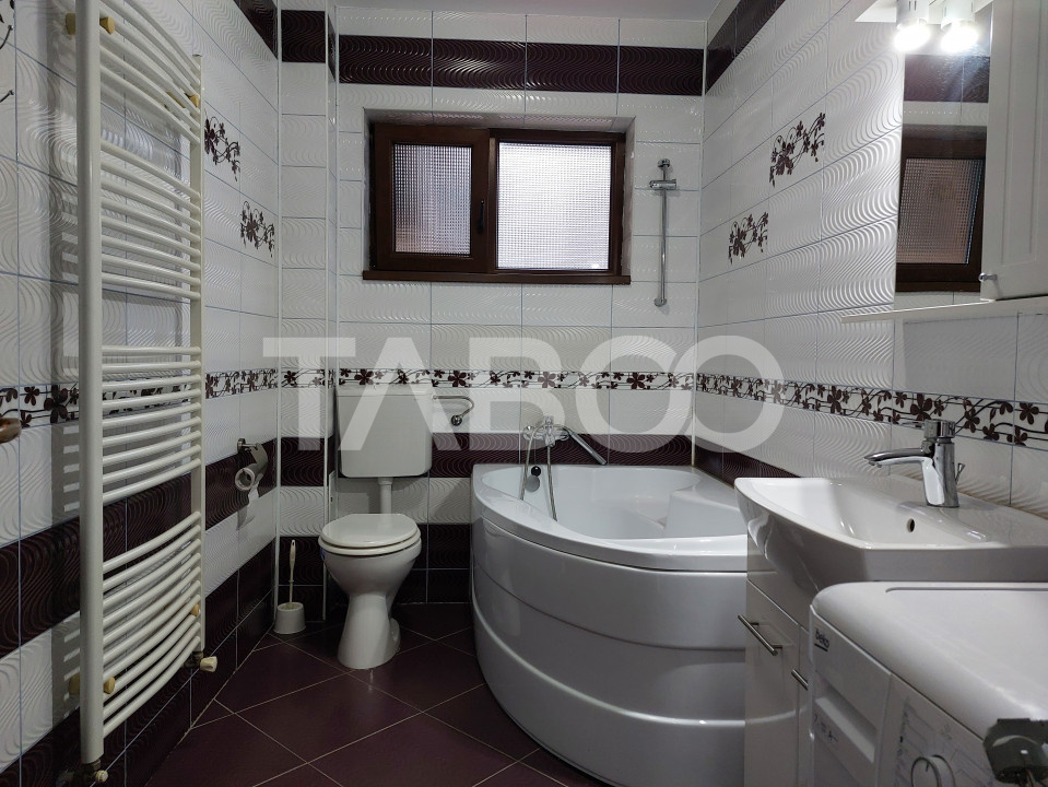 Apartament spatios 2 camere decomandate la VILA loc parcare Selimbar