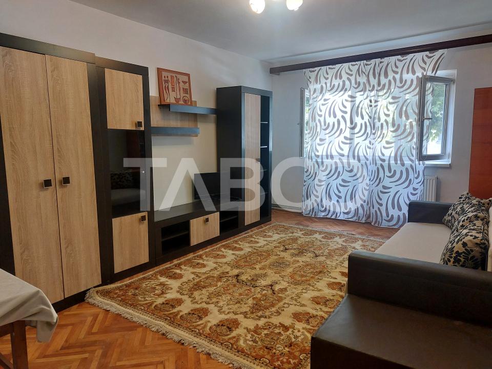 Apartament spatios 2 camere decomandate pivnita zona Dioda Sibiu