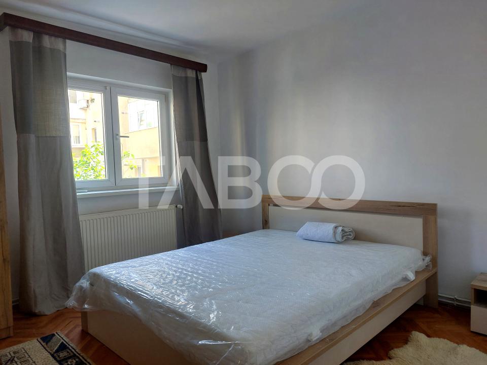 Apartament spatios 2 camere decomandate pivnita zona Dioda Sibiu