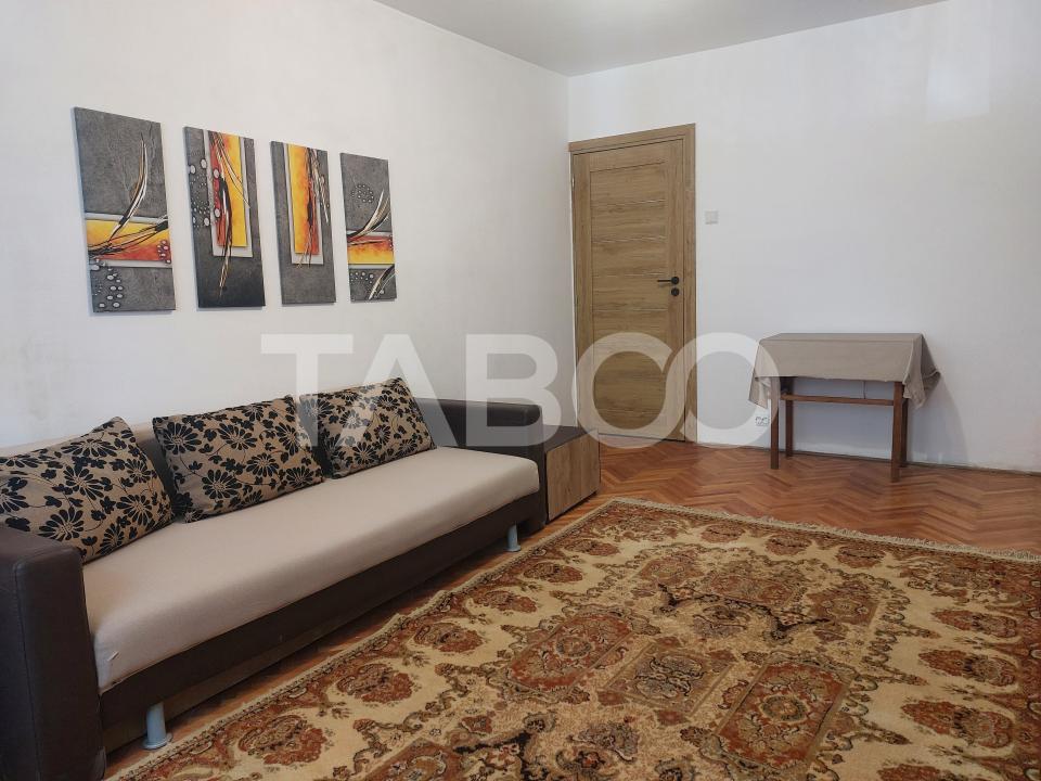 Apartament spatios 2 camere decomandate pivnita zona Dioda Sibiu