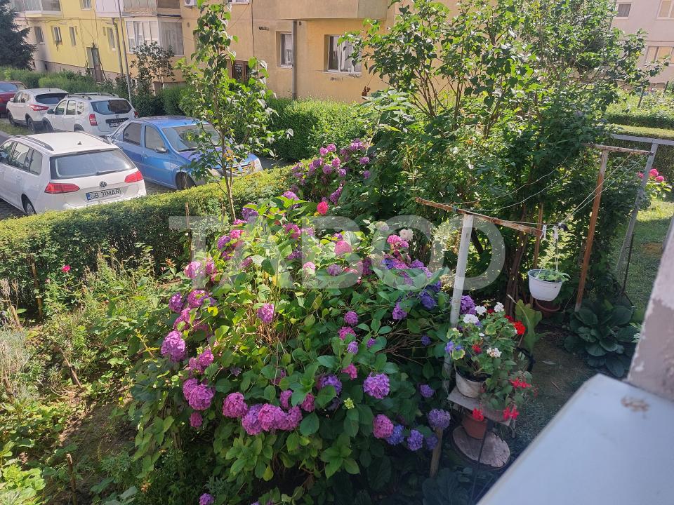 Apartament spatios 2 camere decomandate pivnita zona Dioda Sibiu