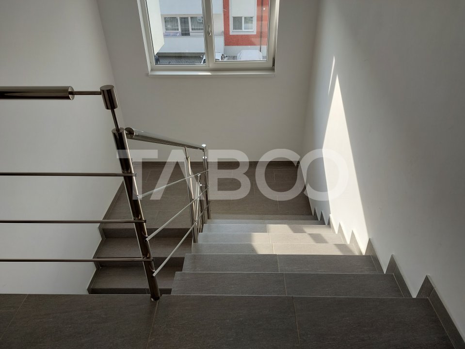 Apartament spatios 3 camere 2 bai etaj 2 balcon loc parcare Selimbar