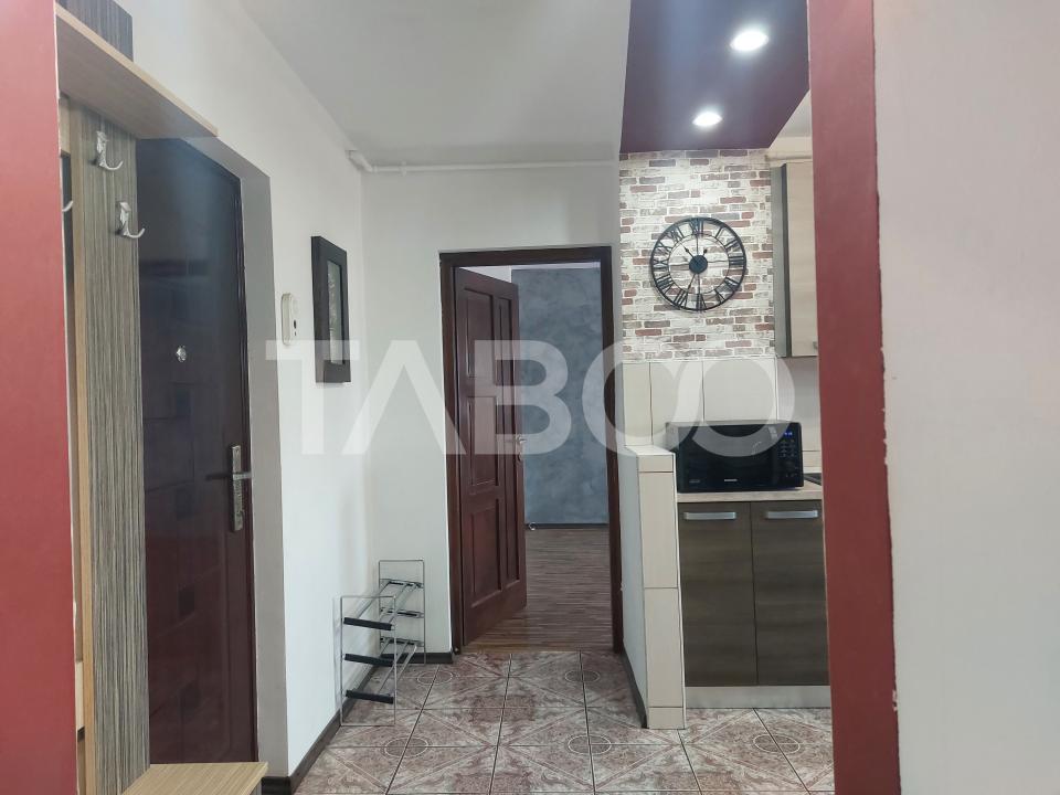 Apartament spatios 49 mp 2 camere decomandate 2 balcone Cisnadie