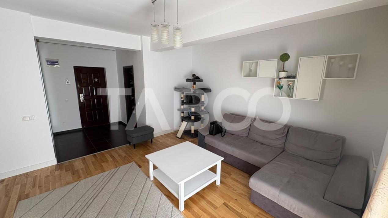 Apartament spatios 78 mp cu 3 camere si balcon 9 mp in zona Turnisor