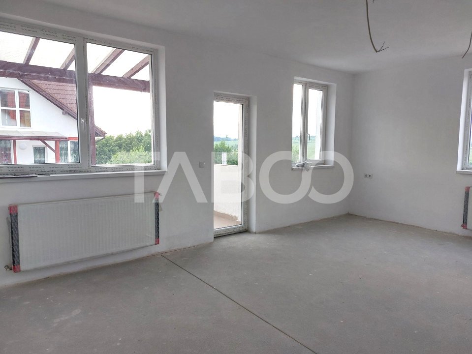 Apartament spatios bloc nou 3 camere  96 mp zona linistita in Cisnadie