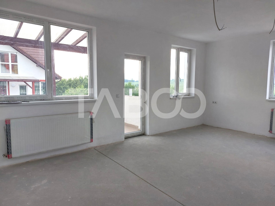Apartament spatios bloc nou 3 camere  96 mp zona linistita in Cisnadie